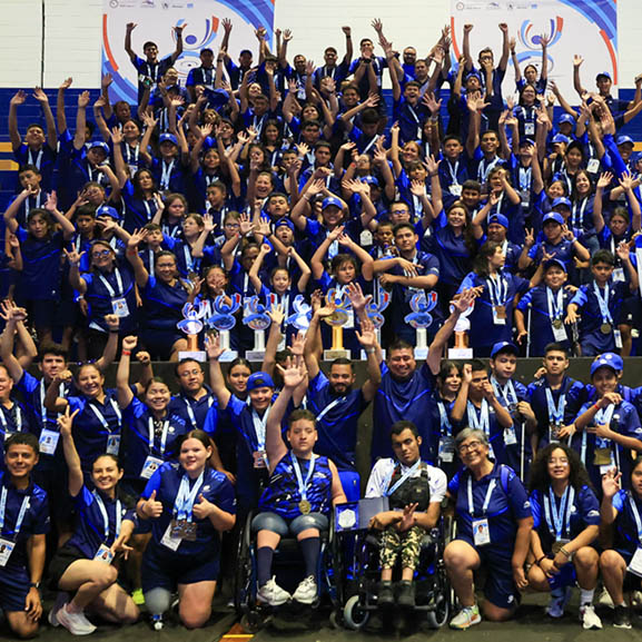 El Salvador fue subcampeón en paranatación y paratletismo de los Paracodicader